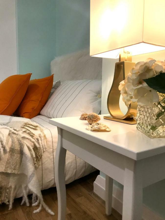 Modern Boutique Studio Apartment Bournemouth Esterno foto